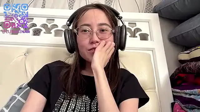 Snapshot of VickieTrudo chatting on 13, 6, 2026 VickieTrudo online show from 13, 6, 2026