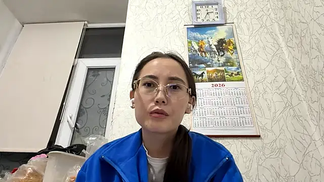 Snapshot of VickieTrudo chatting on 2, 6, 2026 VickieTrudo online show from 2, 6, 2026