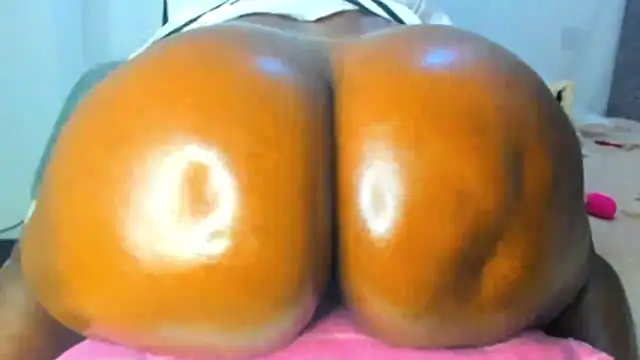 bigass cutie online show from 4, 6, 2026