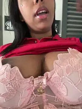 jhenannyy online show from 22, 5, 2026
