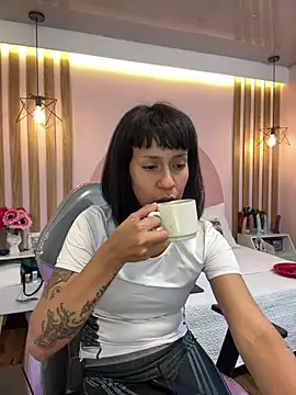 Snapshot of Valkiriia_wiine chatting on 20, 6, 2026 Valkiriia wiine online show from 20, 6, 2026