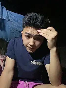 Snapshot of luonghoanganhh chatting on 22, 5, 2026 luonghoanganhh online show from 22, 5, 2026