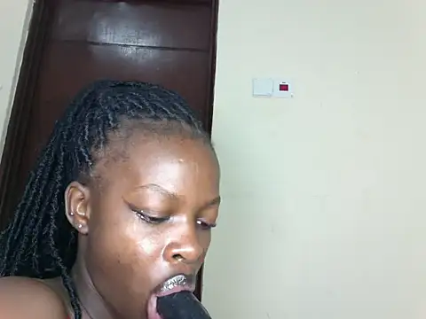 Snapshot of slim_sexy1 chatting on 28, 6, 2026 slim sexy1 online show from 28, 6, 2026