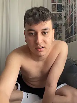 imjustaboyy1 online show from 31, 5, 2026