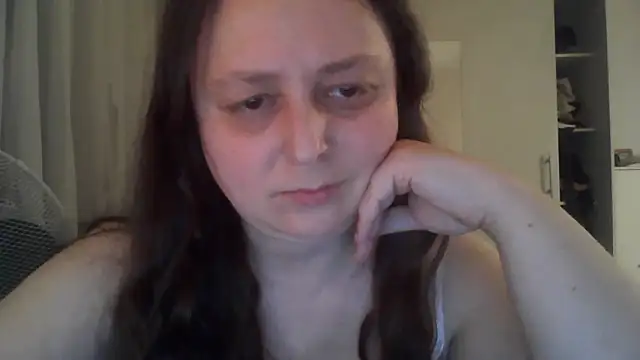 TaylorLovely online show from 10, 7, 2026
