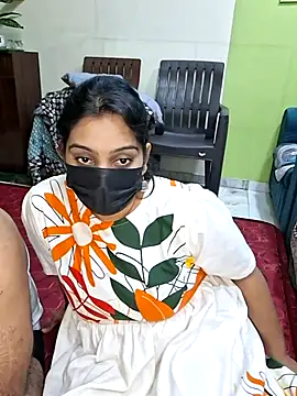 Snapshot of Hornyreshma chatting on 7, 7, 2026 Hornyreshma online show from 7, 7, 2026