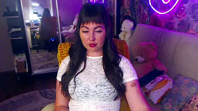 NinaTender22 online show from 16, 6, 2026