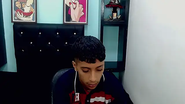 Snapshot of jl_brayan12 chatting on 6, 7, 2026 jl brayan12 online show from 6, 7, 2026