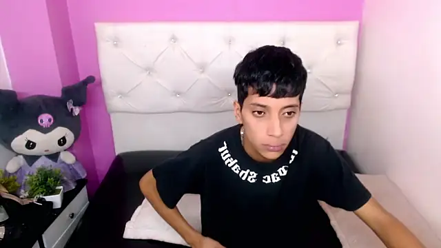 Snapshot of jl_brayan12 chatting on 25, 5, 2026 jl brayan12 online show from 25, 5, 2026