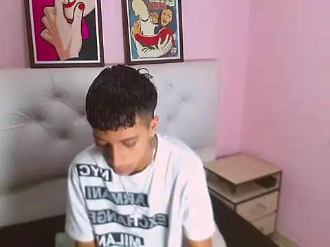 Snapshot of jl_brayan12 chatting on 9, 7, 2026 jl brayan12 online show from 9, 7, 2026