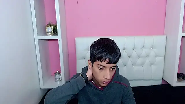 Snapshot of jl_brayan12 chatting on 9, 6, 2026 jl brayan12 online show from 9, 6, 2026