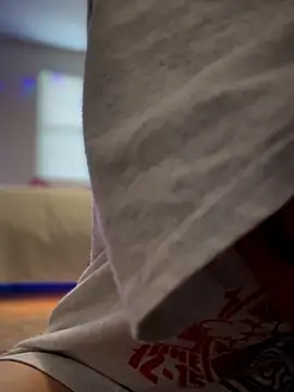 Snapshot of lil_martian chatting on 4, 12, 2025 lil martian online show from 4, 12, 2025