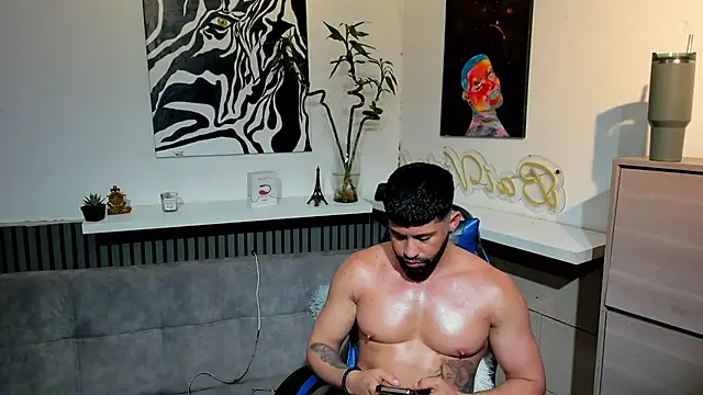 RikyAaron online show from 5, 6, 2026