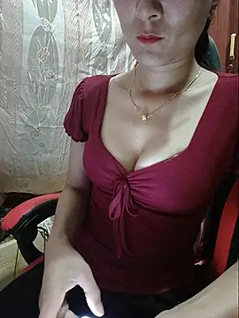 Yuy sexyy online show from 17, 6, 2026