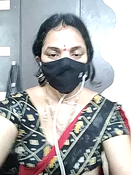Snapshot of Leela_555 chatting on 8, 7, 2026 Leela 555 online show from 8, 7, 2026