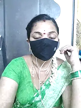 Snapshot of Leela_555 chatting on 30, 6, 2026 Leela 555 online show from 30, 6, 2026