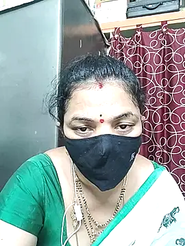 Snapshot of Leela_555 chatting on 7, 7, 2026 Leela 555 online show from 7, 7, 2026