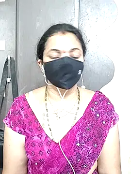 Snapshot of Leela_555 chatting on 1, 6, 2026 Leela 555 online show from 1, 6, 2026