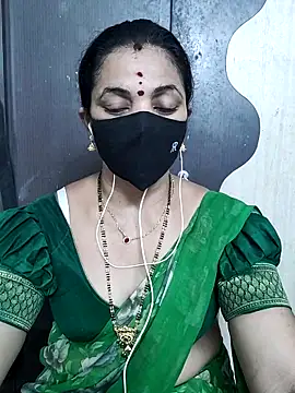 Snapshot of Leela_555 chatting on 2, 6, 2026 Leela 555 online show from 2, 6, 2026