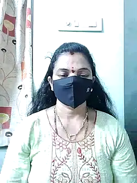 Snapshot of Leela_555 chatting on 22, 5, 2026 Leela 555 online show from 22, 5, 2026