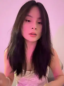 Snapshot of enen-123 chatting on 11, 6, 2026 enen-123 online show from 11, 6, 2026