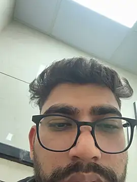 baddiebaby1998 online show from 29, 6, 2026