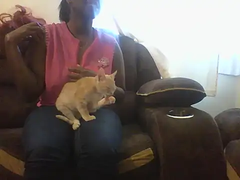 Snapshot of cynthiacb254 chatting on 22, 5, 2026 cynthiacb254 online show from 22, 5, 2026