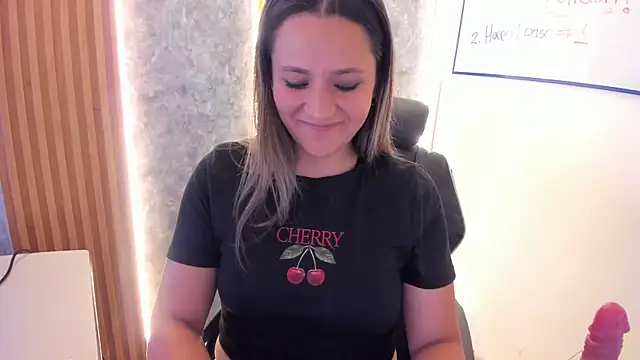 Snapshot of Alison_ang chatting on 3, 6, 2026 Alison ang online show from 3, 6, 2026