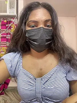 Snapshot of Flirty_Apsara chatting on 26, 5, 2026 Flirty Apsara online show from 26, 5, 2026