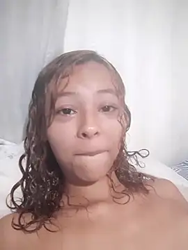 littlehoney00 online show from 22, 5, 2026
