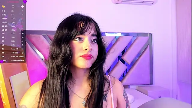 Snapshot of Elena_Tylor chatting on 14, 6, 2026 Elena Tylor online show from 14, 6, 2026