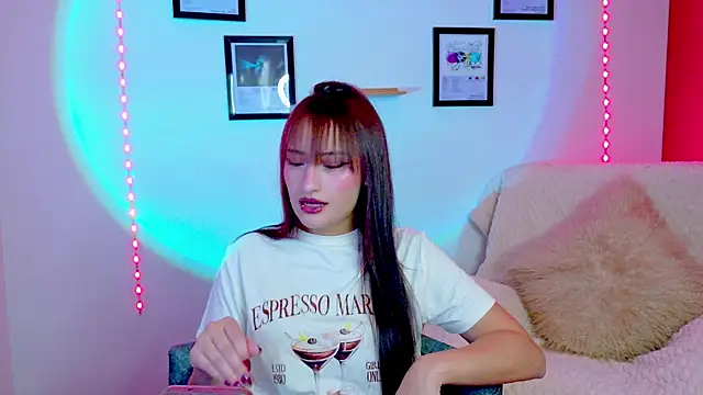 Snapshot of Natha_Ramirez chatting on 4, 6, 2026 Natha Ramirez online show from 4, 6, 2026