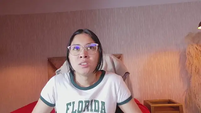 Snapshot of adaira31 chatting on 25, 6, 2026 adaira31 online show from 25, 6, 2026