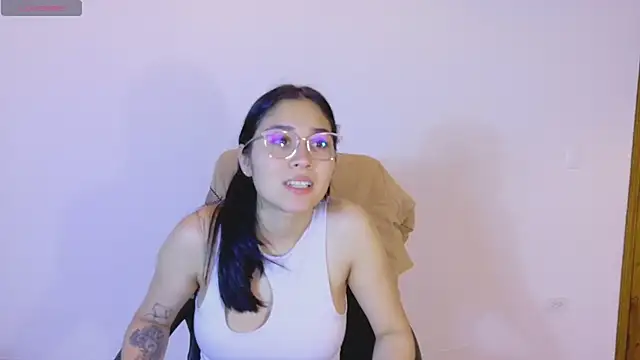 Snapshot of adaira31 chatting on 20, 6, 2026 adaira31 online show from 20, 6, 2026