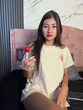 Snapshot of Aylin-fire chatting on 25, 5, 2026 Aylin-fire online show from 25, 5, 2026