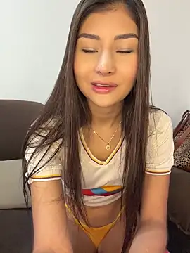 Snapshot of Aylin-fire chatting on 24, 6, 2026 Aylin-fire online show from 24, 6, 2026