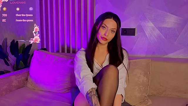 Snapshot of IamMikaella chatting on 9, 6, 2026 IamMikaella online show from 9, 6, 2026