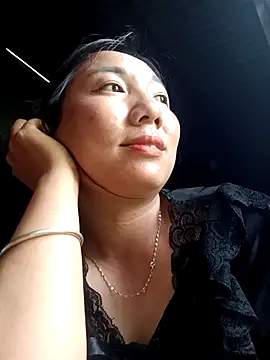 GoodGirl Squirt online show from 24, 5, 2026