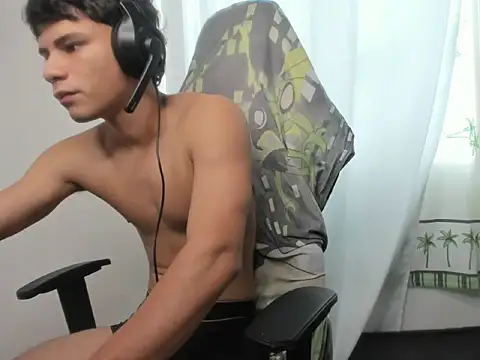 Adrian hot01 online show from 29, 5, 2026