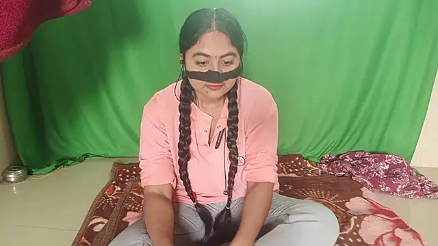 Snapshot of sakshi_moni chatting on 5, 7, 2026 sakshi moni online show from 5, 7, 2026