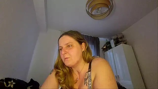 Snapshot of JessicaBake chatting on 15, 6, 2026 JessicaBake online show from 15, 6, 2026