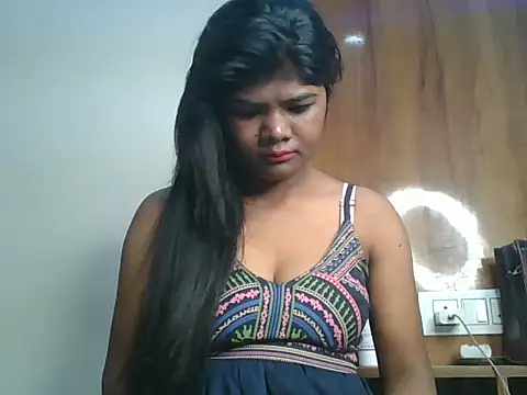 Snapshot of naromi_3563 chatting on 29, 5, 2026 naromi 3563 online show from 29, 5, 2026