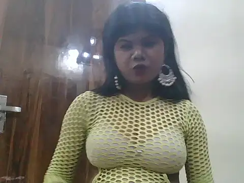 Snapshot of naromi_3563 chatting on 16, 6, 2026 naromi 3563 online show from 16, 6, 2026