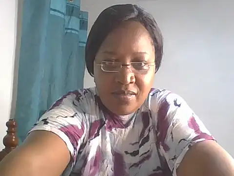 Snapshot of peacechloe chatting on 24, 5, 2026 peacechloe online show from 24, 5, 2026