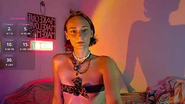 Snapshot of lexxislexxx chatting on 16, 7, 2026 lexxislexxx online show from 16, 7, 2026