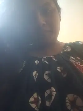 Desi mona786 online show from 25, 5, 2026