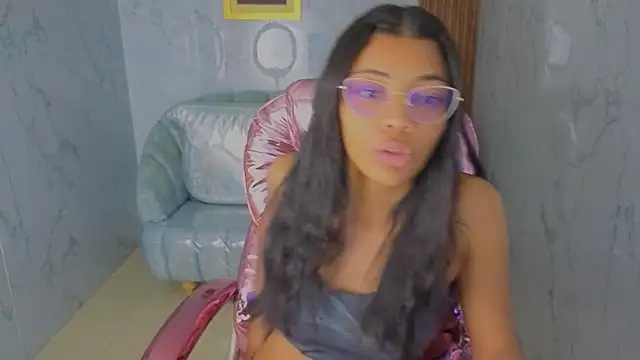valentina gomez s online show from 17, 6, 2026