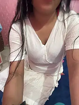 Aalya B online show from 7, 8, 2026