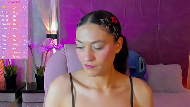 Snapshot of Stushaa chatting on 14, 6, 2026 Stushaa online show from 14, 6, 2026