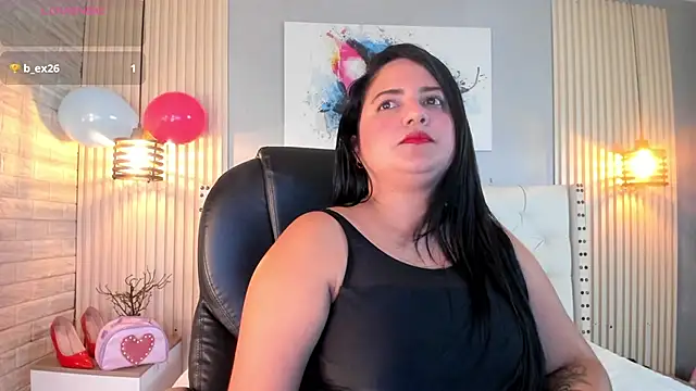 Snapshot of khloe_smith07 chatting on 25, 5, 2026 khloe smith07 online show from 25, 5, 2026
